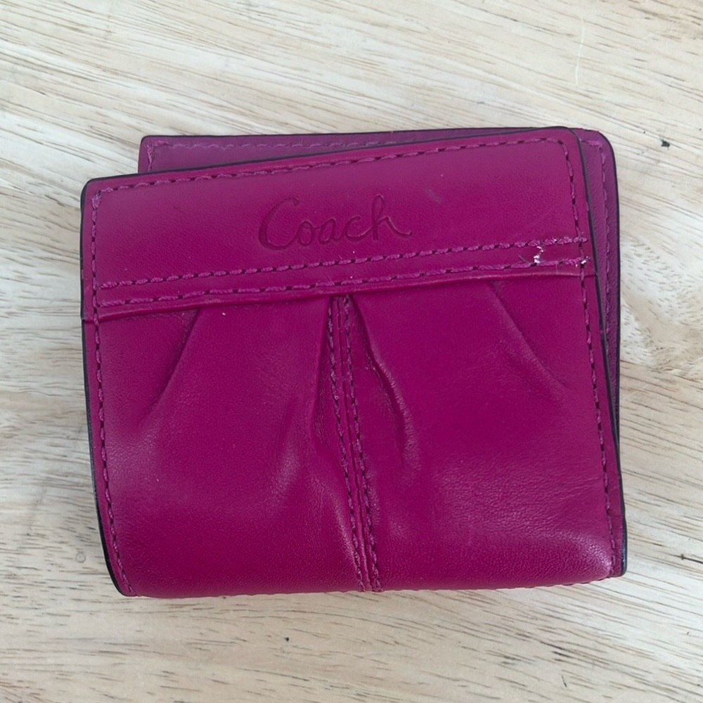 Coach Wallet Bifold Leather Pink Y2K